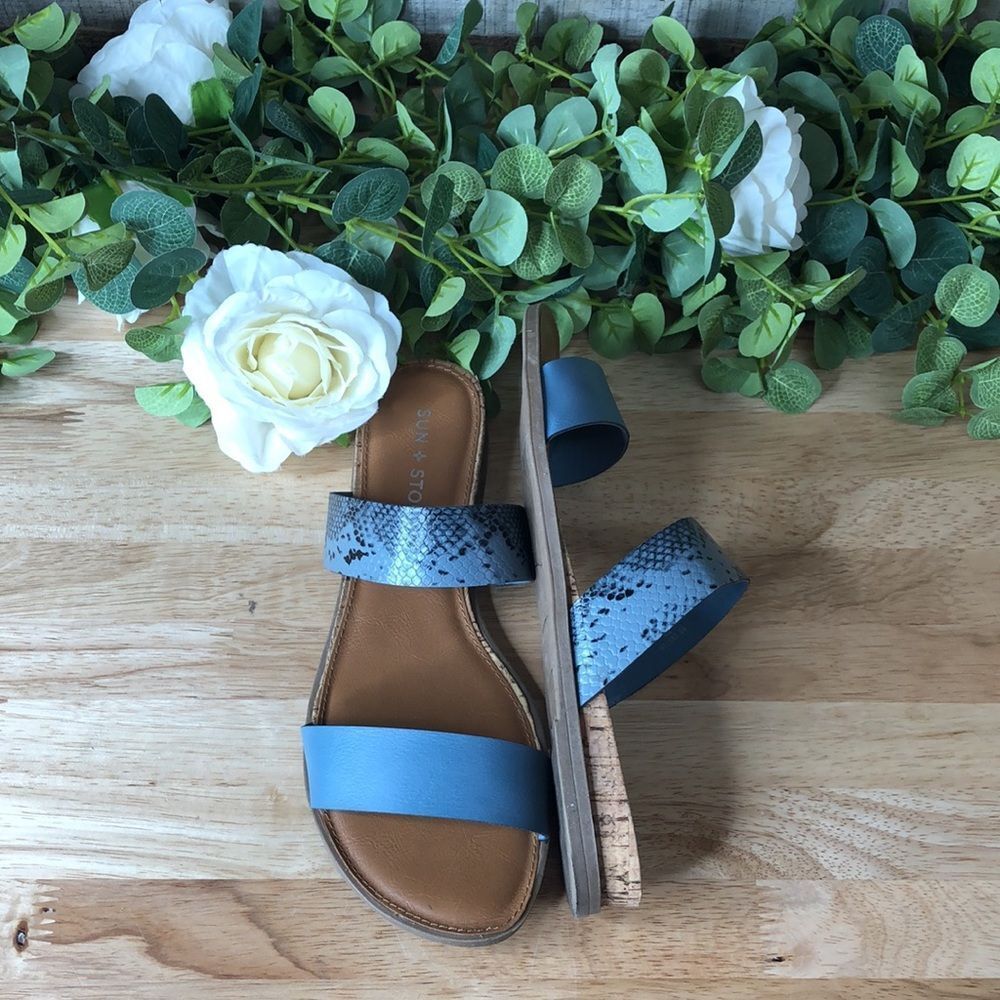 Sun + Stone Easten Slide Sandals 8 - Picture 3 of 6